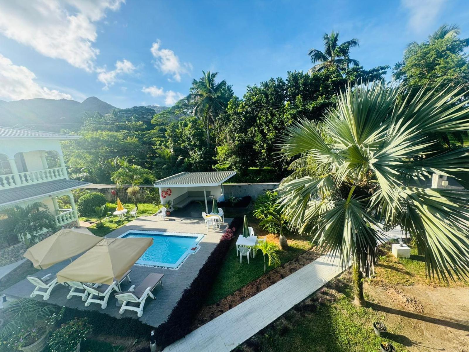 Green Palm Self Catering Anse aux Pins Buitenkant foto